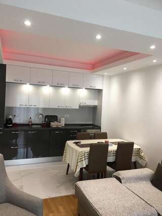 Апартаменты Lux Apartman Marina Будва Апартаменты с 2 спальнями-11